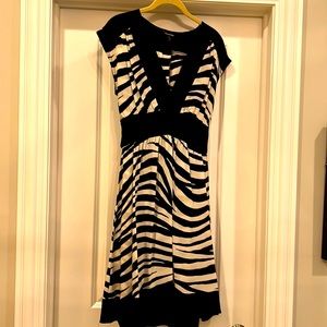 BeBe zebra dress with tie in back